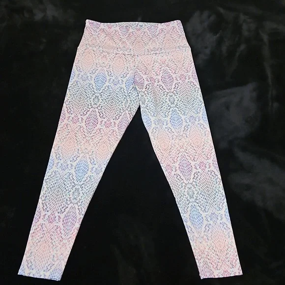 EUC Onzie Yoga Leggings 2 Pairs - Sz L - Picture 6 of 16